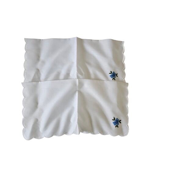 Set of 4 Embroidered Place Mats Vintage See Description - Picture 7 of 10